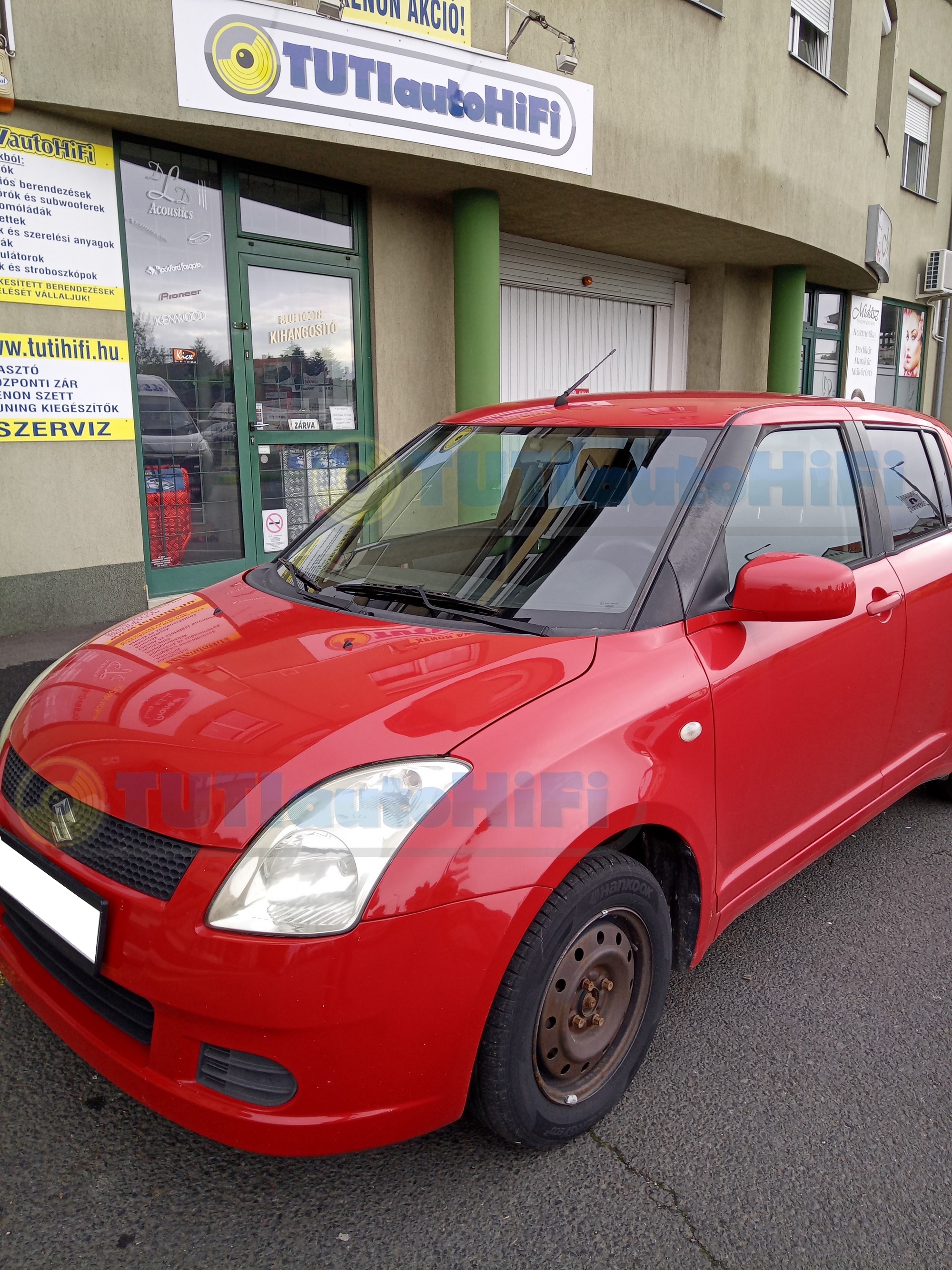 Suzuki Swift Pioneer SPH-DA77DAB Multimédia, Crunch és Kicx hangszóró beszereléssel Suzuki Swift Pioneer SPH-DA77DAB Multimédia, Crunch és Kicx hangszóró beszereléssel