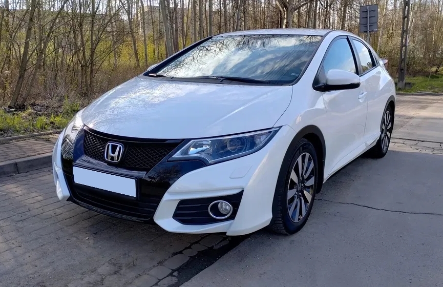 Honda Civic 9gen.2013 Pioneer Multimédia Tolatókamera beszereléssel Honda Civic 9gen.2013 Pioneer Multimédia Tolatókamera beszereléssel