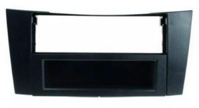 Mercedes E rádiókeret